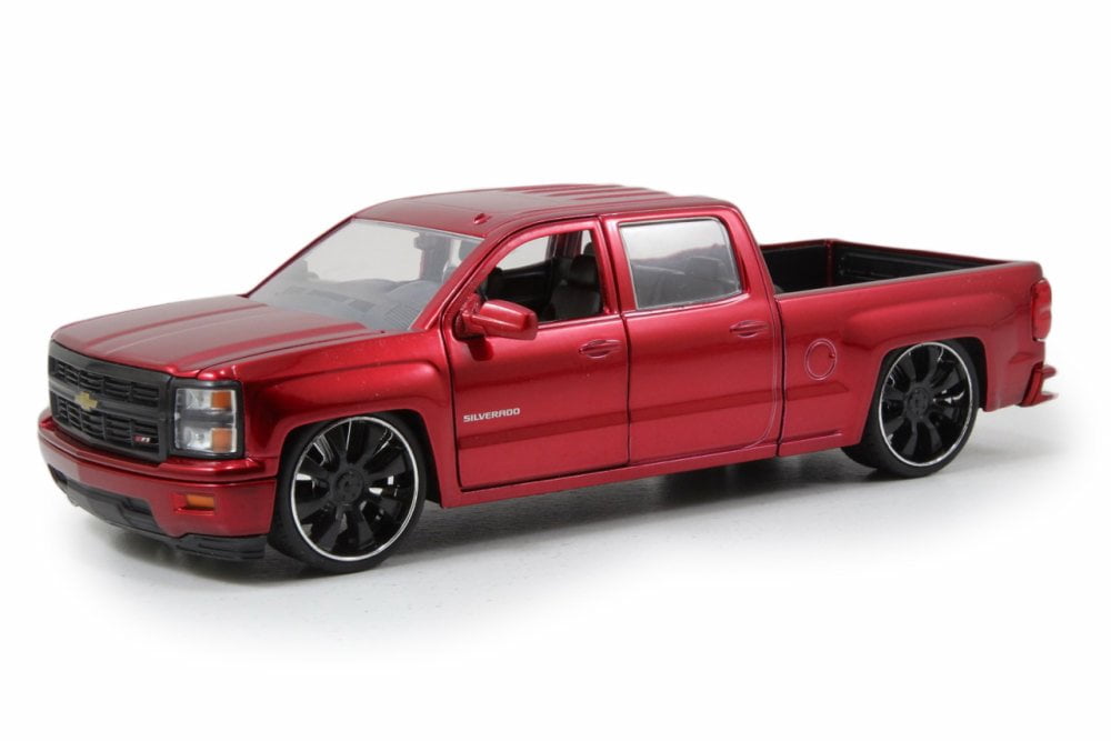 2014 Chevy Silverado Pickup, Red - Jada Toys 97027 - 1/24 ...