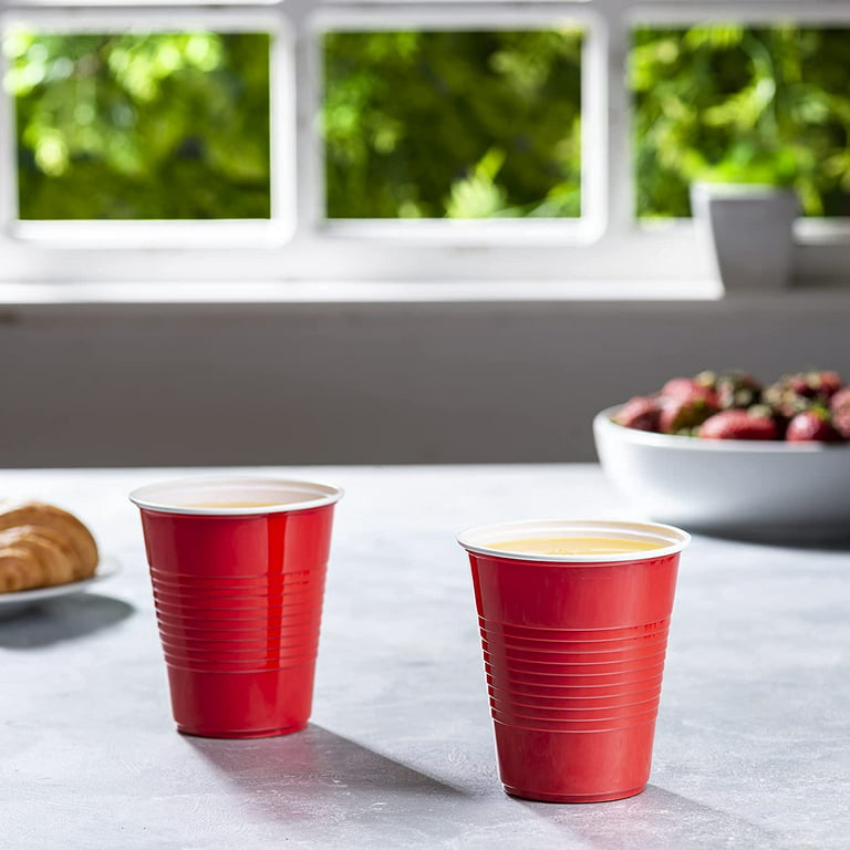 Club Pack of 240 Classic Red Disposable Round Party Bowls 12 oz