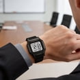 thumbnail image 1 of Reloj digital para estudiantes con diseño resistente al agua, retroiluminación luminosa, alarma, cronómetro y correa de silicona ajustable para niños y niñas., 1 of 9