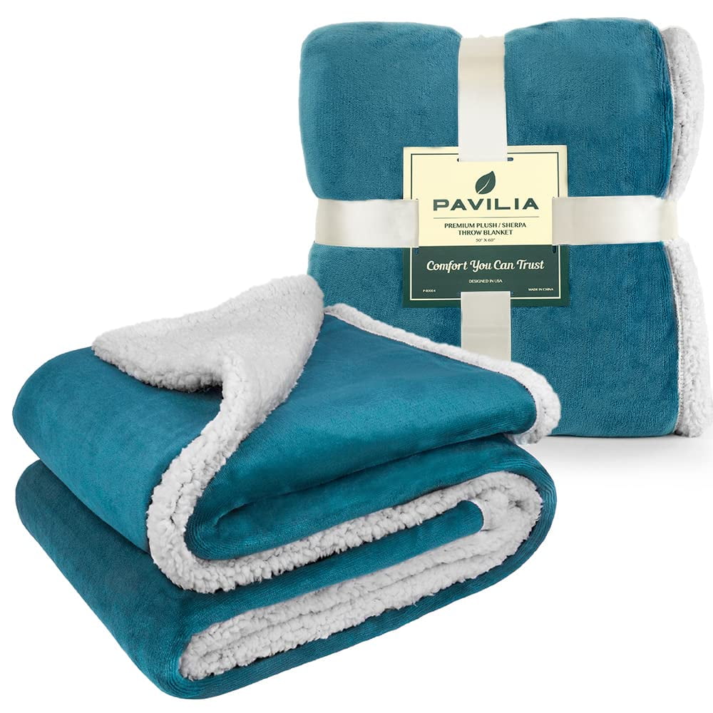 Pavilia Hand Woven Throw Blanket