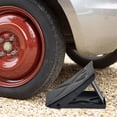 thumbnail image 4 of Cale de Roue Robuste en Caoutchouc Solide&nbspCar&nbspStop pour Contrôle de Pneu Triangle, 4 of 8