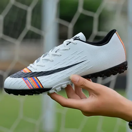 

Yishow-A1 Lightweight Unisex Lace Up Athletic Shoes Anti Slip Spikes Soccer Training Shoes Women‘s Footwear