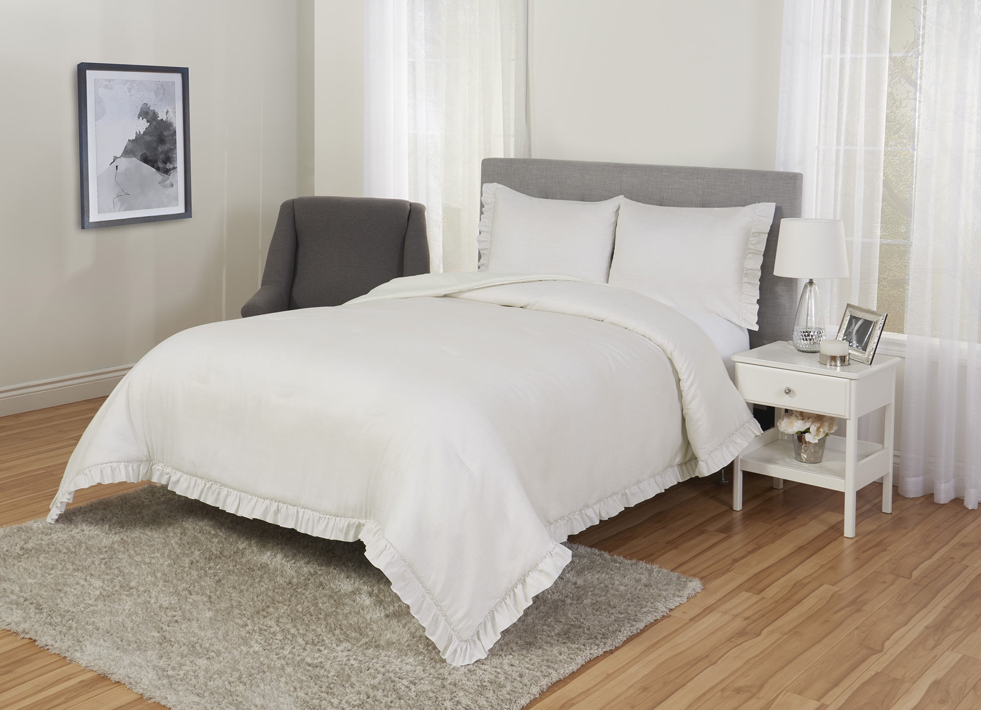 Better Homes and Gardens Maddisyn Ruffle White 3Piece Comforter Set