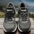 thumbnail image 1 of Hoka One One Bondi 7 Chaussures de Course pour Femmes Noir et Blanc Taille 10, 1 of 6