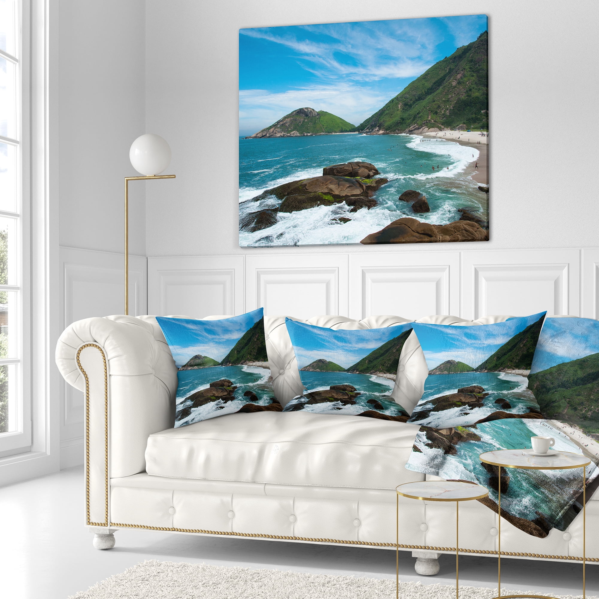 Designart Praia do Meio Beach - Seashore Photography Throw Pillow - 16x16