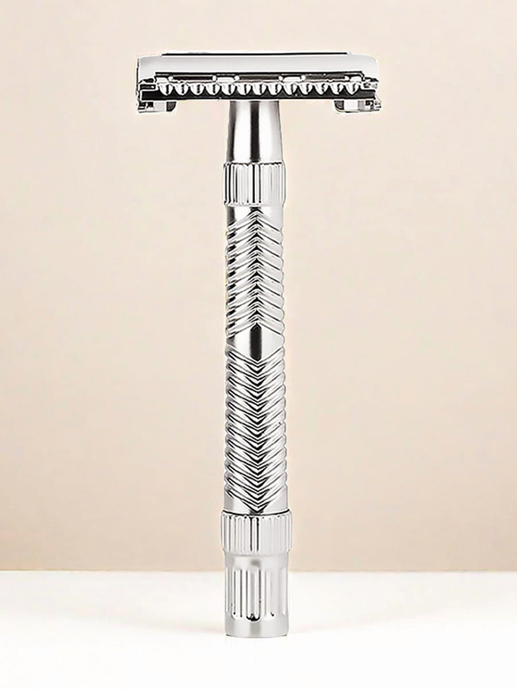 Waysh Classic Wet Shave Safety Razor Kit with Stand & 20 Refill Blades, All-Metal Construction with Non-Slip Handle, Chrome Silver