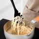 thumbnail image 4 of Utensilios de cocina, accesorios de cocina, juego de siete espátulas de silicona resistentes al calor y aptas para uso alimentario, para sartenes antiadherentes. Incluye espátula, cucharón, colador y, 4 of 6
