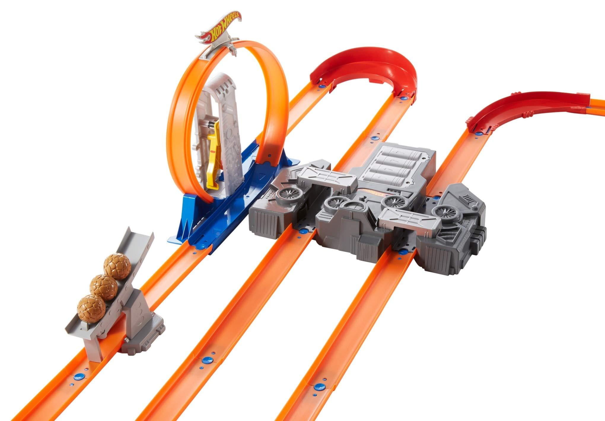 Amazon Exclusive Hot Wheels Track Builder Total Turbo Takeover Track Set 
