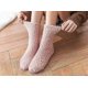 thumbnail image 4 of KAIYANG 3 pares de calcetines peludos para mujer, calcetines pantuflas suaves y cálidos para el invierno, 4 of 5