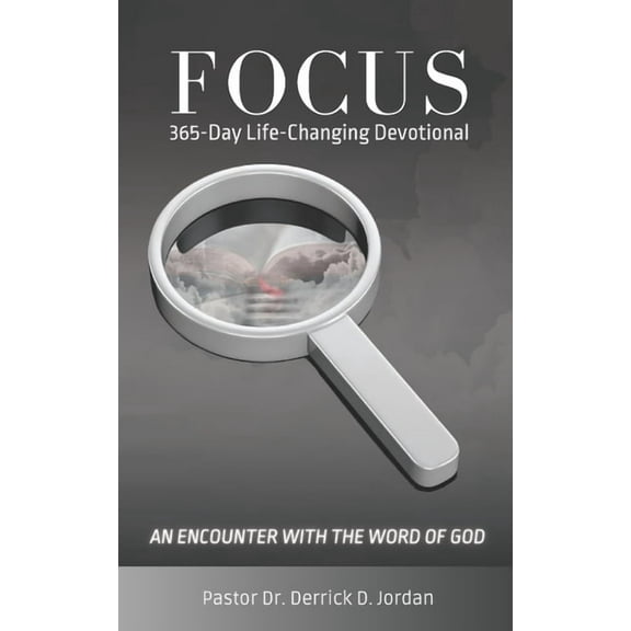 Focus: 365-Day Life-Changing Devotional (Paperback)
