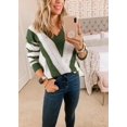 thumbnail image 4 of Suéter PRETTYGARDEN 2025 Cuello en V a Rayas Verde Militar Talle S, 4 of 5