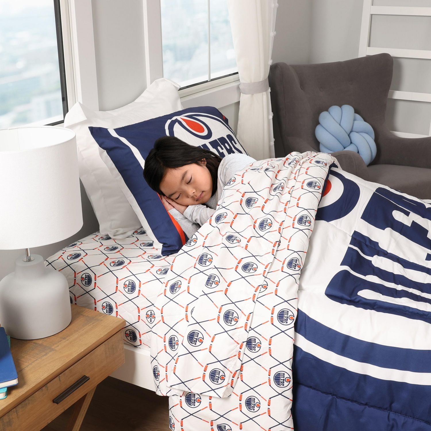 NHL Edmonton Oilers 4-Piece Twin Bedding Set