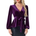 thumbnail image 1 of BLUSA DE VELVET CHIC INSPIRADA para Mujeres con Cuello en V, Manga Larga, Cintura con Corbata y Hemo Peplum M Púrpura, 1 of 5