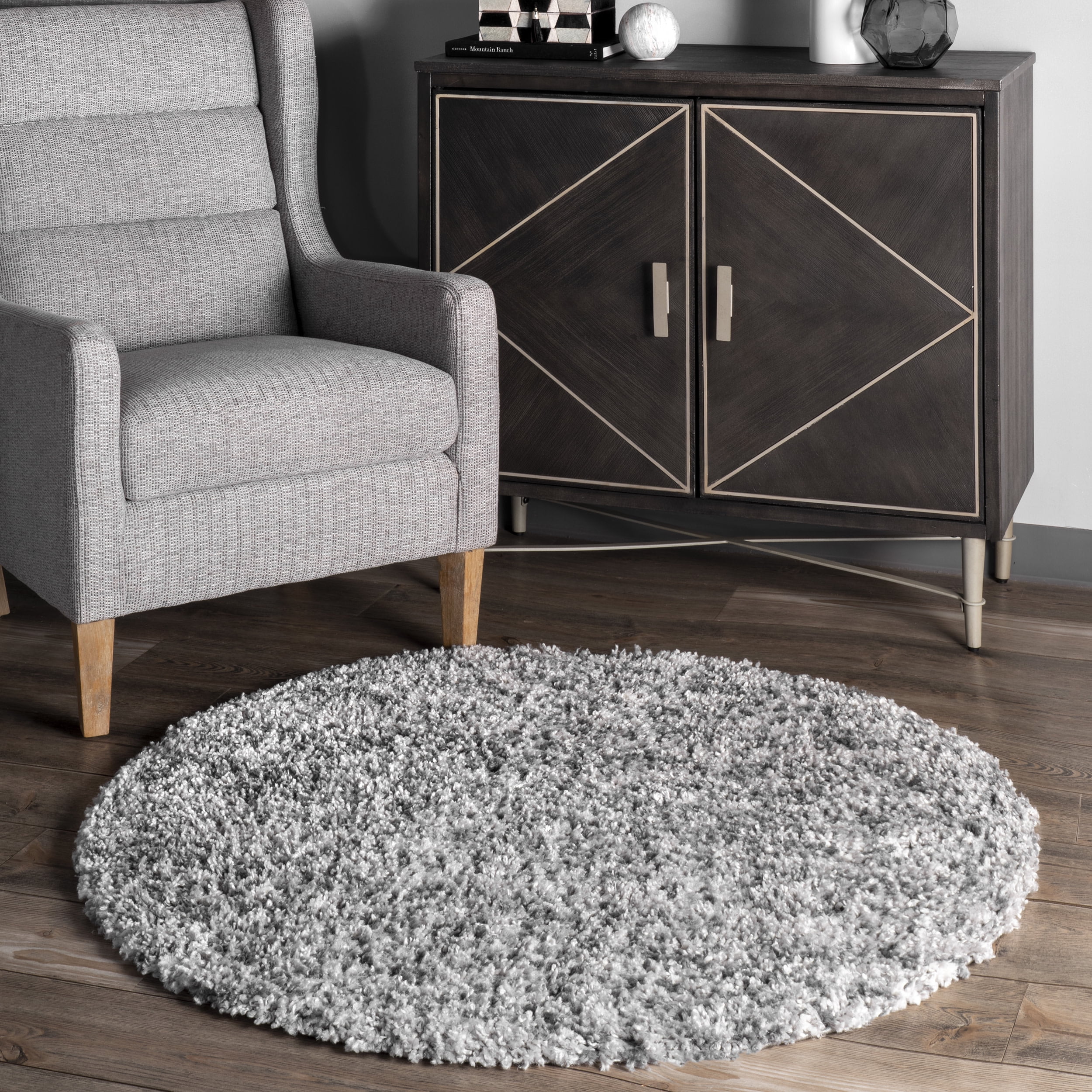nuLOOM Brooke Shag Tasseled Area Rug, 6' 7" x 9', Gray