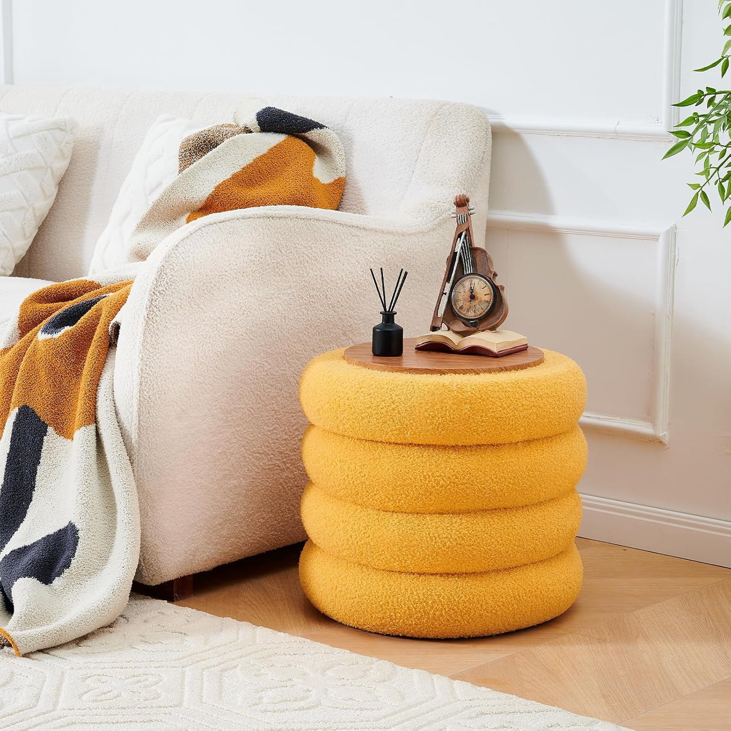 Casa Pura Furniture Round Storage Ottoman, Modern Sherpa Footstool, Teddy Vanity Stool with Flip-Top Tray, Makeup Chair for Home Decor, Upholstered Footrest for Living Room & Bedroom