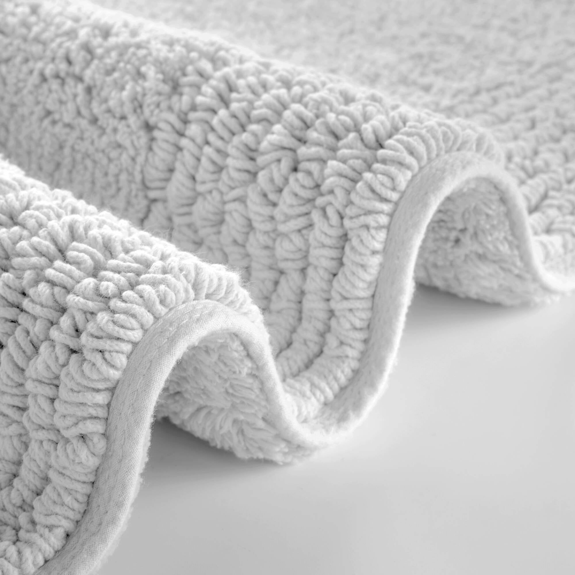 24x44 Inches Reversible Bath Rug, 100% Cotton 3000 GSM Tufted Bath Mat, Grey Luxury Soft Plush Bathroom Rug for Bathroom Shower Floor Home Decor