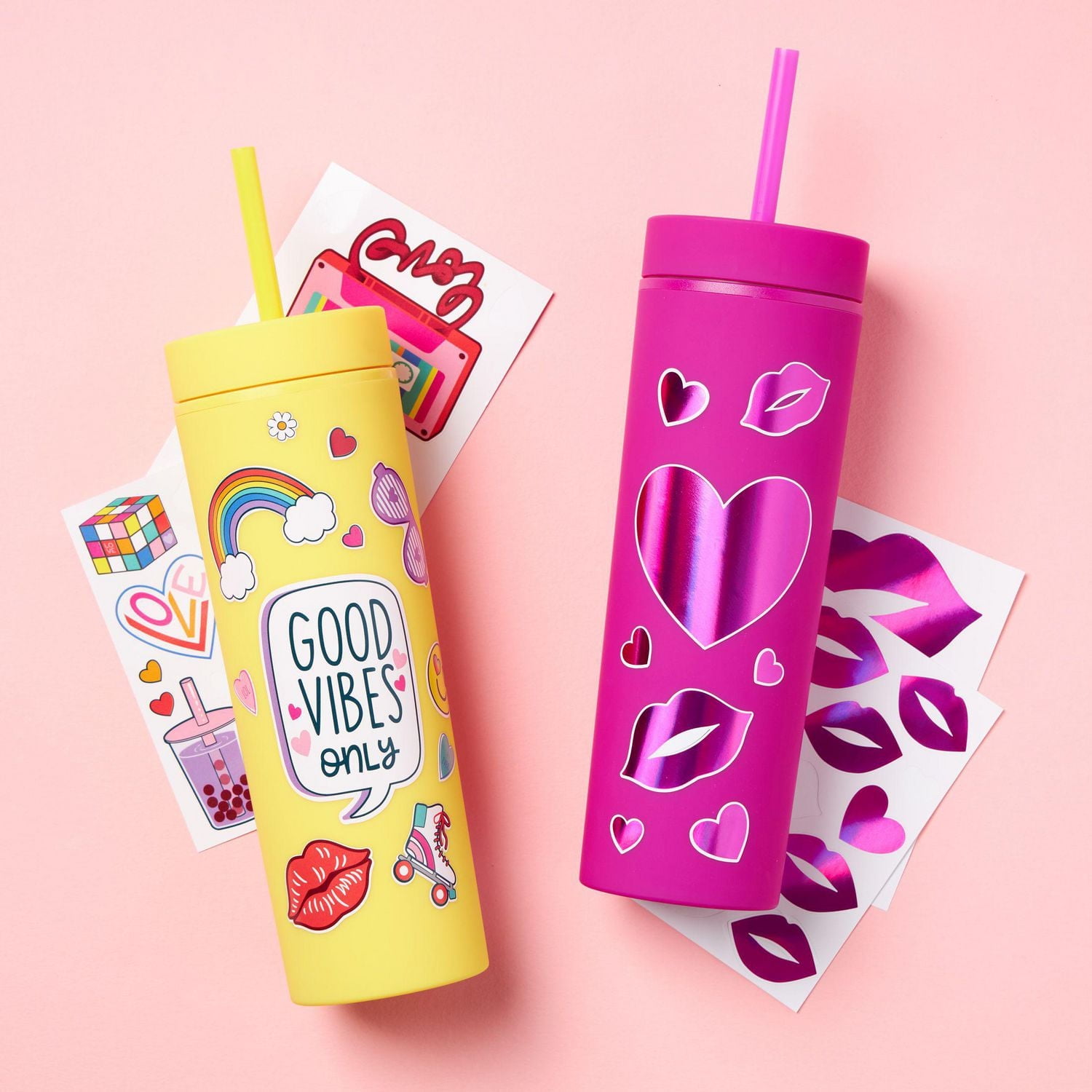 Autocollants roses pour bouteille d’eau Way to Celebrate!