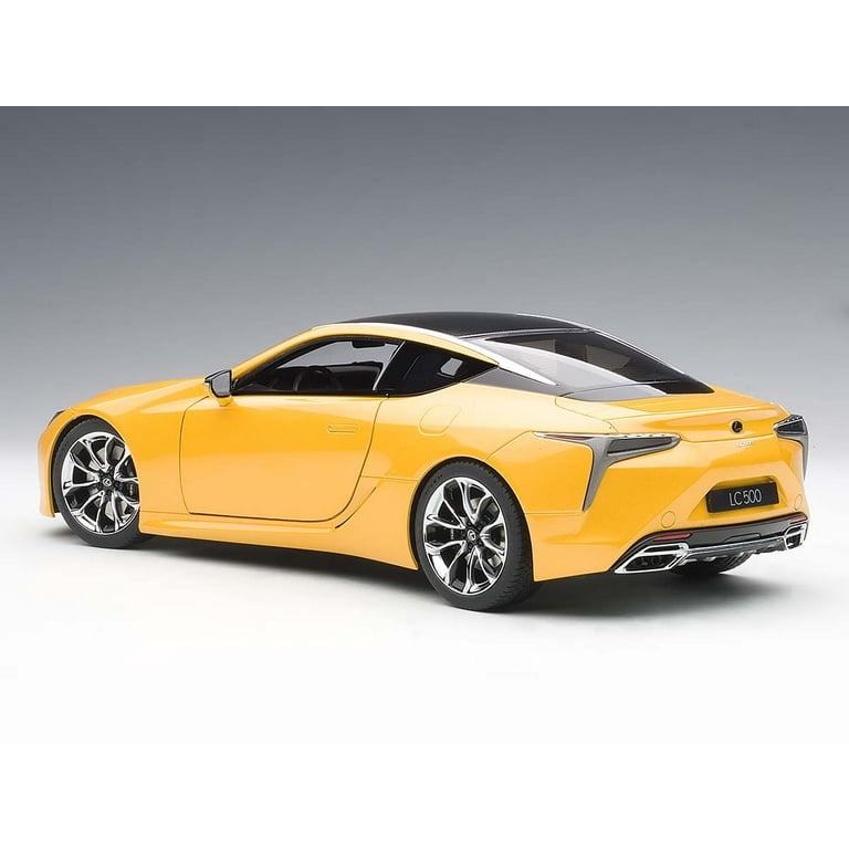 AUTOart オートアート Lexus LC500 イエロー Lexus LC500 Yellow Metallic with Carbon Black Top 1/18 Model