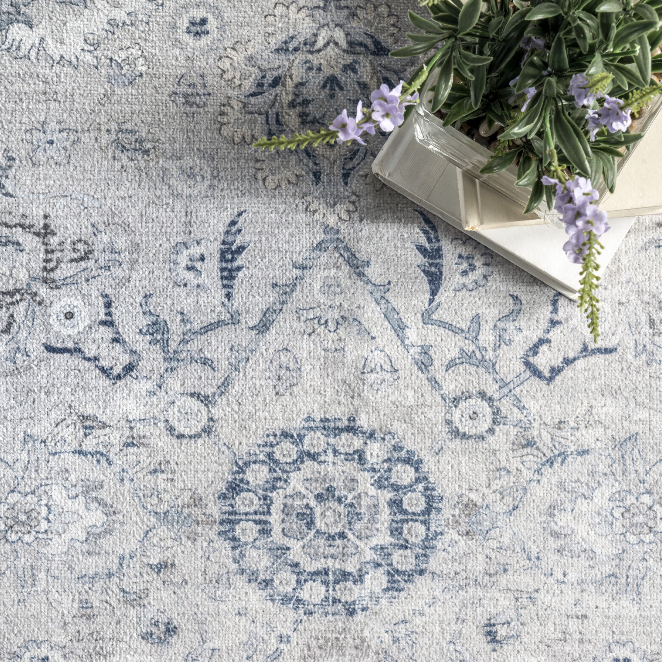 Rugs USA Bayberry Vintage Machine Washable Area Rug, 3' x 5', Ivy Light Blue