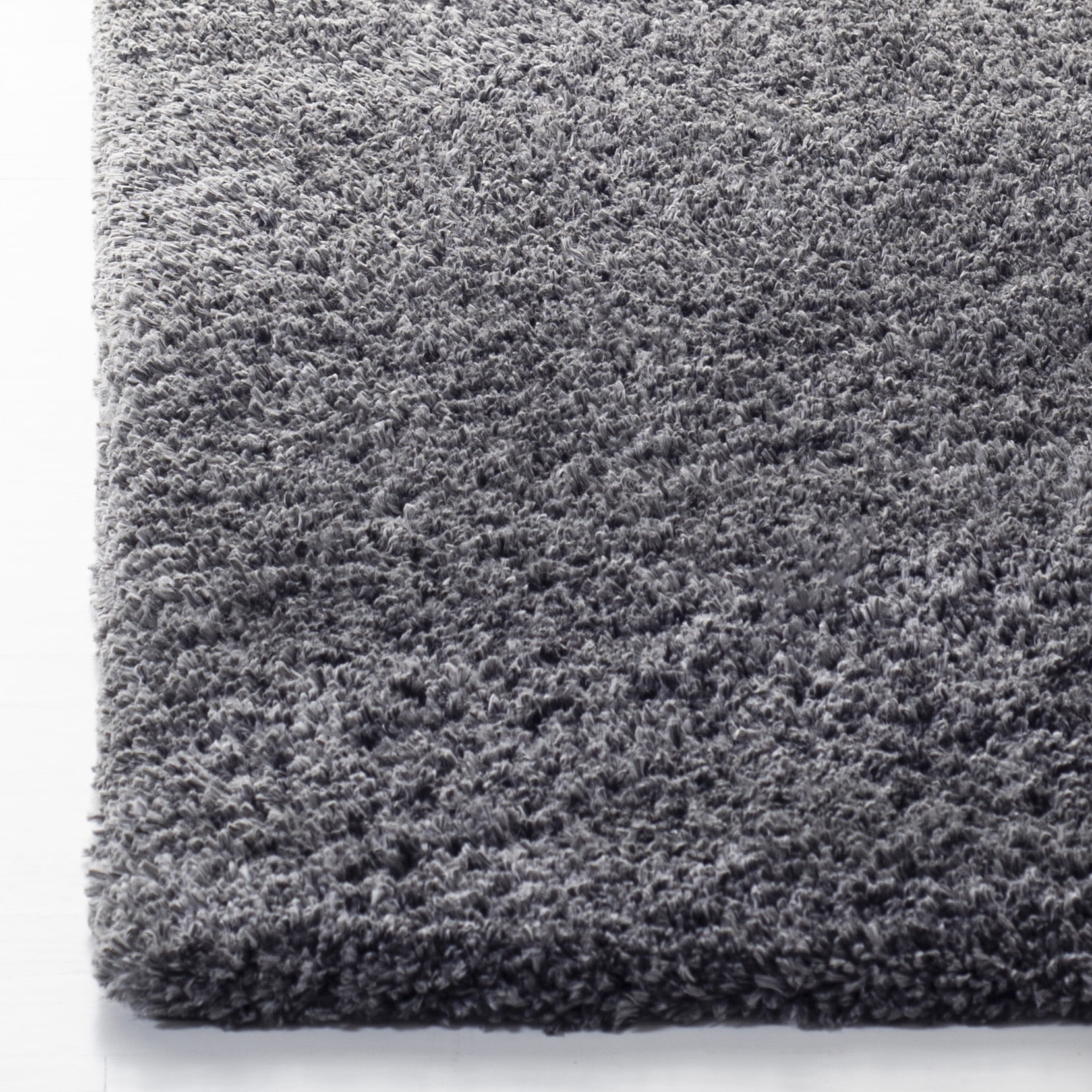 Safavieh Fontana Jamie Solid Shag Area Rug, Silver, 3' x 3' Square