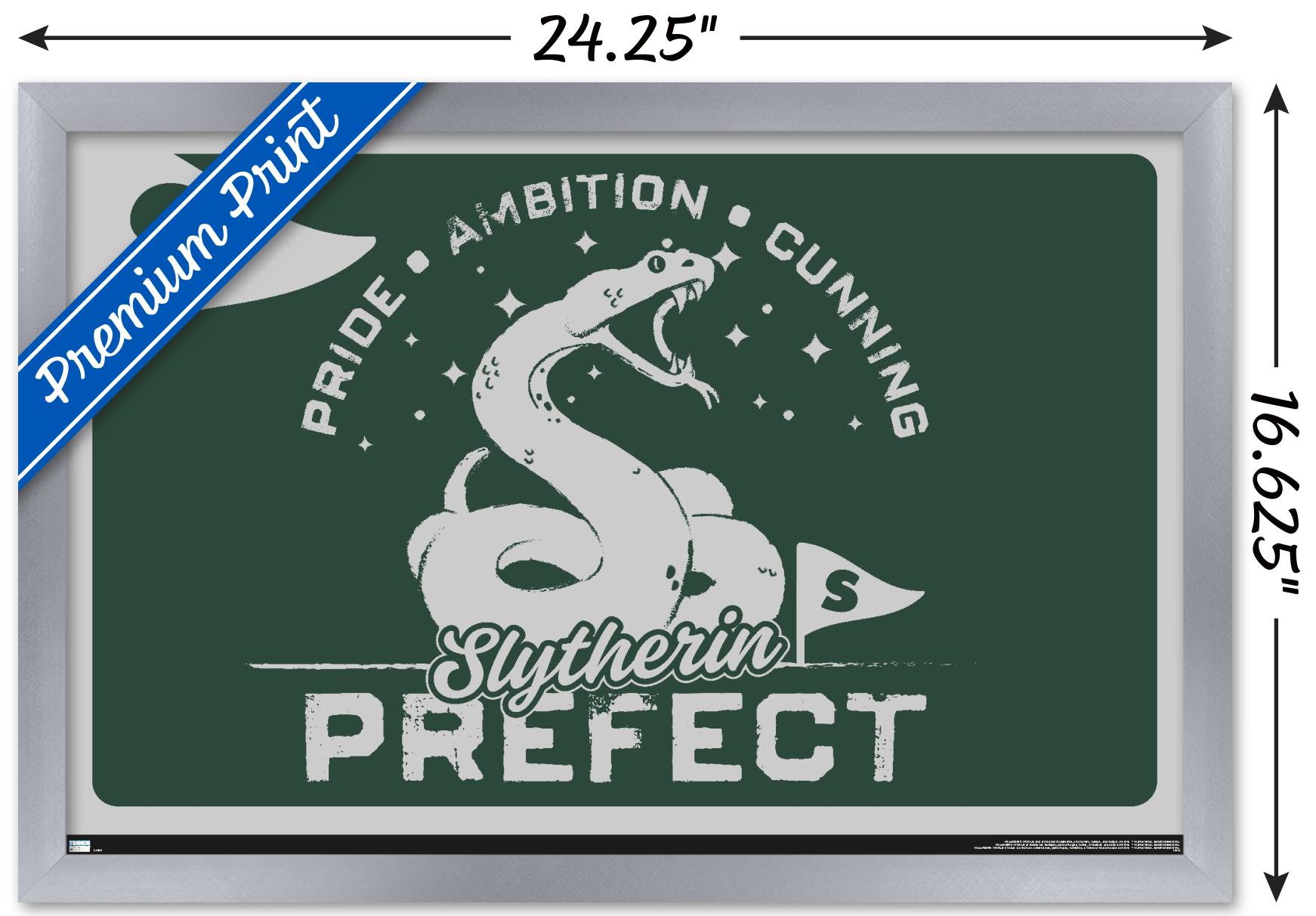 The Wizarding World: Harry Potter - Slytherin Clubhouse Crest Wall Poster, 14.725" x 22.375" Framed
