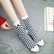 thumbnail image 3 of Calcetines a cuadros geométricos para hombre y mujer, medias de algodón, estilo Harajuku, Hip Hop, ropa de calle, novedad, 3 of 4