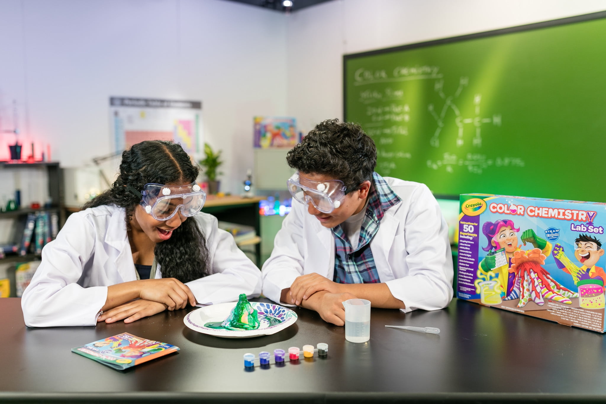 color chemistry lab set