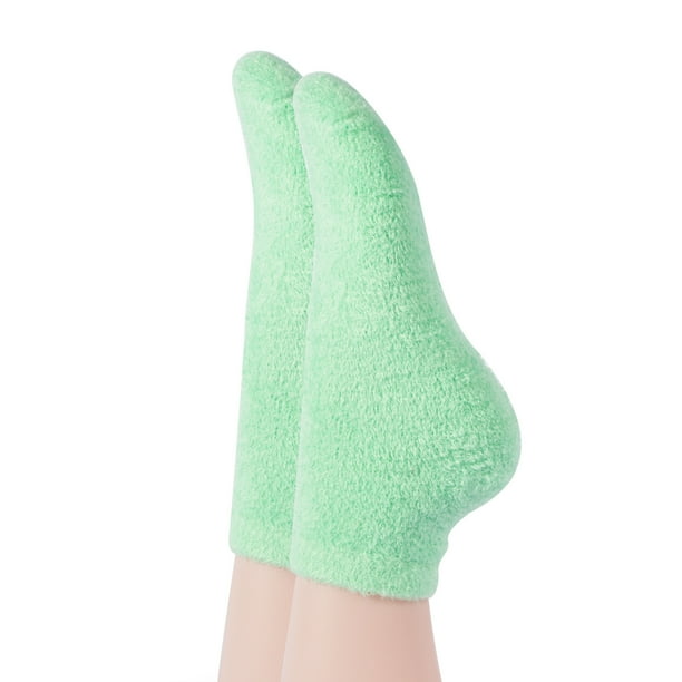 Bucky Mint AloeInfused Spa Socks