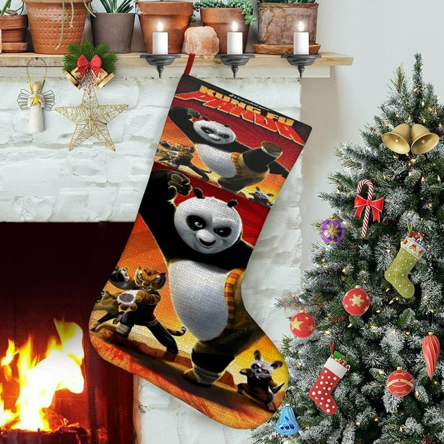 Kung Fu Panda Tema: Calcetines de Navidad, fino lino blanco para colgar en escaleras y chimenea, decoración navideña para el hogar, regalo de Navidad. 54cm × 38cm