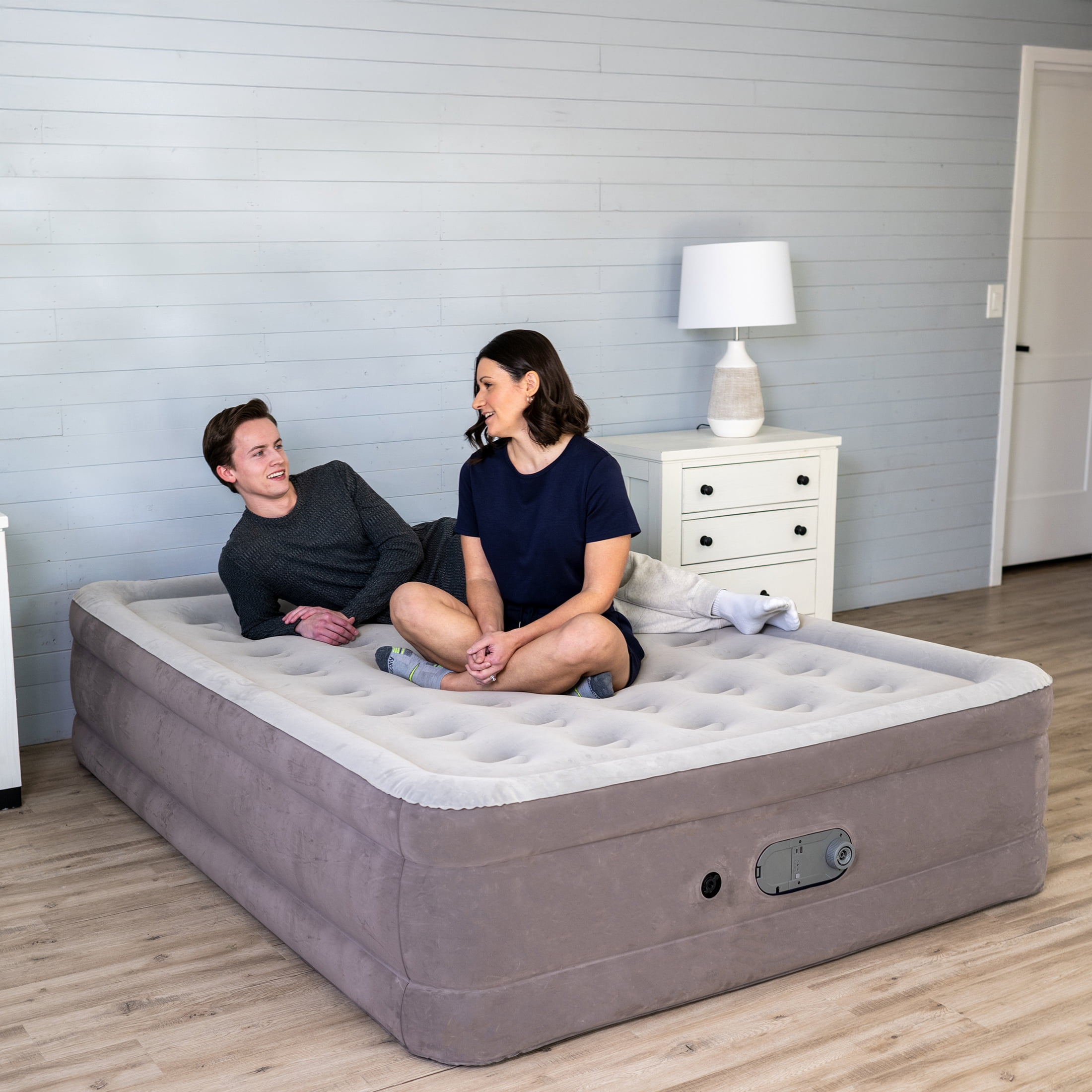 SleepLux Dream AlwayzAire Queen Air Mattress, 18 in , Built-in Electric Pump, Inflatable Indoor Guest Bed