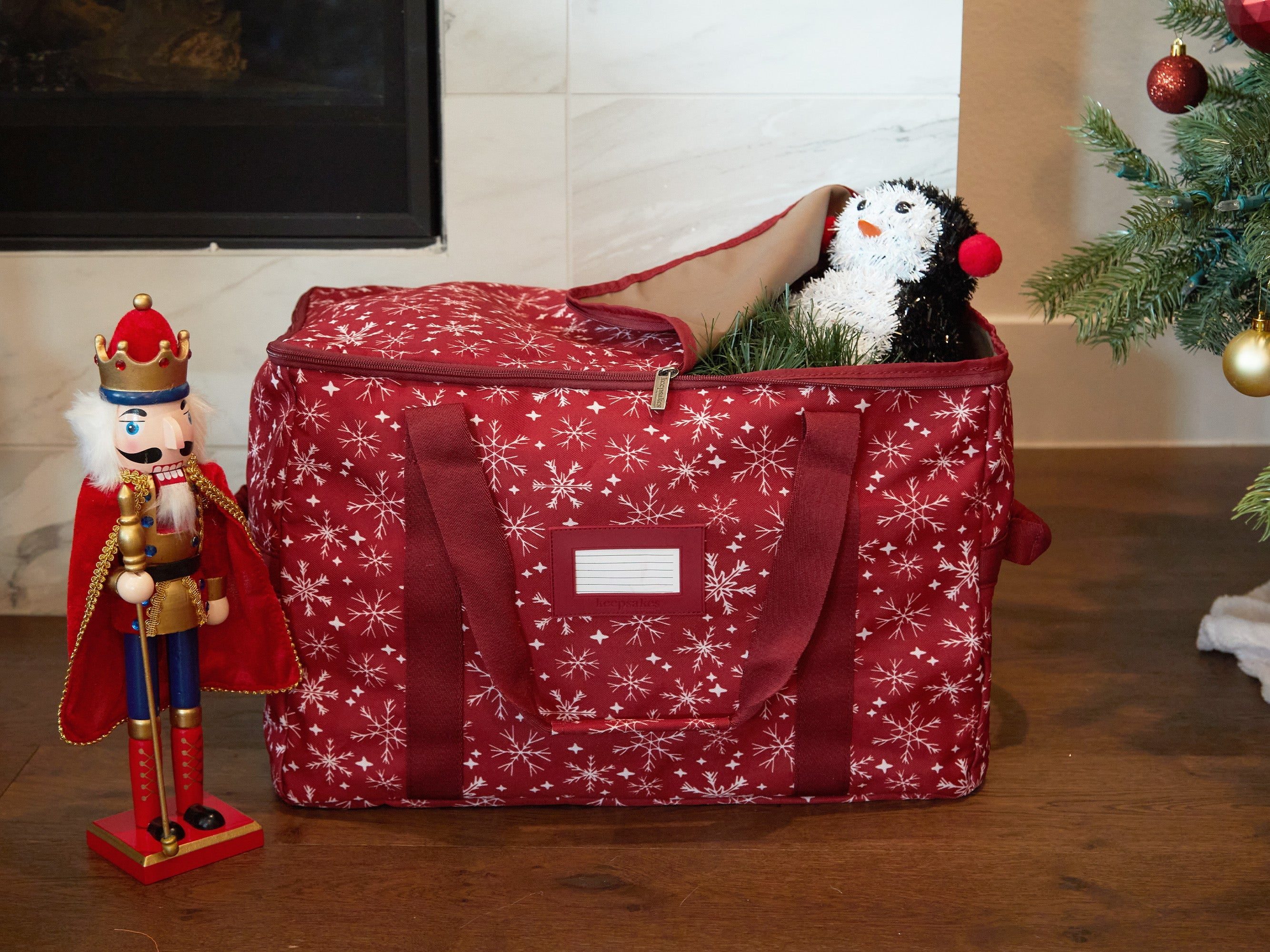 Covermates Keepsakes Treasurekeeper Storage Bag - Carrying Handles, ID Window - Holiday Storage, Red Snowflake