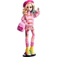 thumbnail image 2 of Muñeca y accesorios Monster High Wednesday, Enid Sinclair coleccionable en color rosa con boina y mochila, soporte para muñecas, 2 of 5
