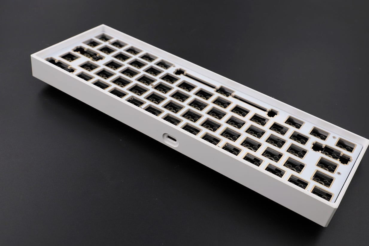 NP641 60% RGB Hotswap Keyboard Kit with Bluetooth and 2.4G Wireless