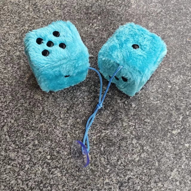 Dado de peluche con estampado de pelo largo de 7,5 cm, colgante para coche