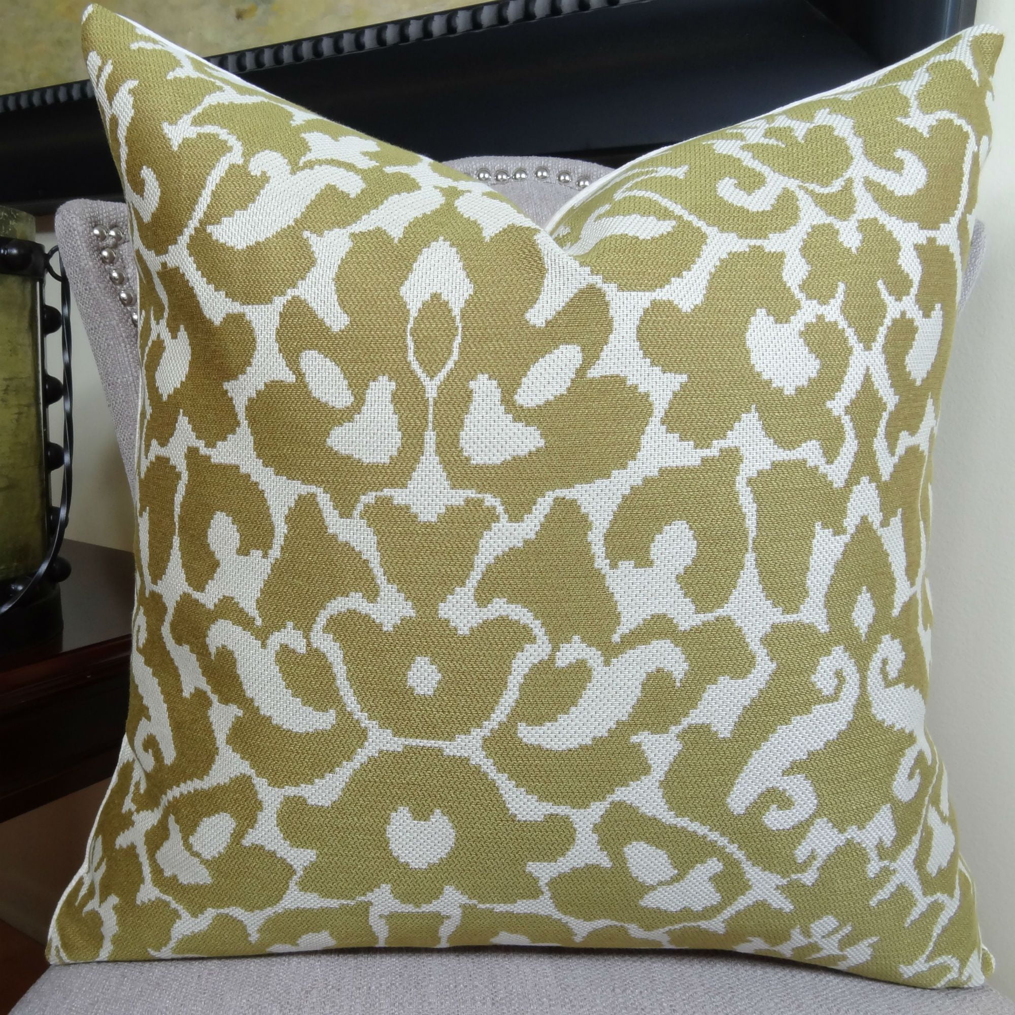 Thomas Collection Cream Mustard Graphic Throw Pillow 11142