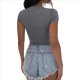 thumbnail image 3 of Camisa Ajustada de Corta para Mujer, Básica, con Cuello en V, Ajustada, Gris, Talla L, 3 of 8