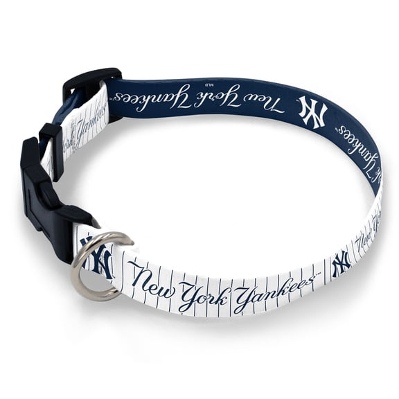 Caseys 9416647813   York Yankees Pet Collar