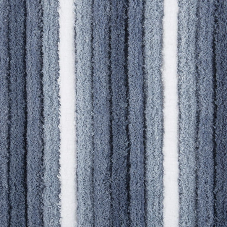 20x32 Ombre Oasis Bath Mat Navy Blue/White - Home Dynamix