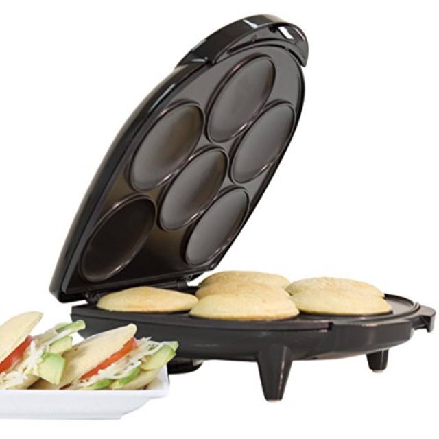 Holatein Housewares Arepa Maker