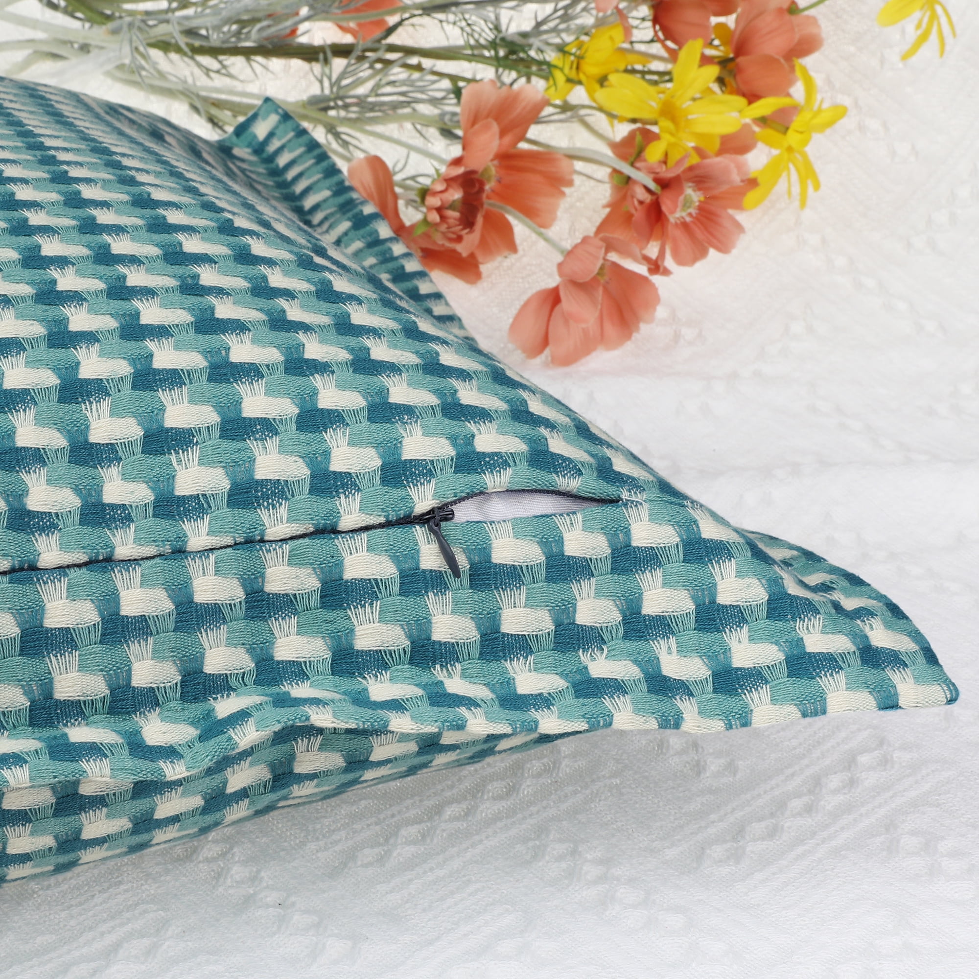 Unique Bargains 2 Pcs Plaid Pillow Covers Square Cushion Covers Decorative Pillow Cases Blue Grid 18" x 18"/12" x 20"