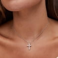 thumbnail image 4 of Collar Kendra Scott con Colgante de Cruz de Cristal en Rodio, 4 of 4