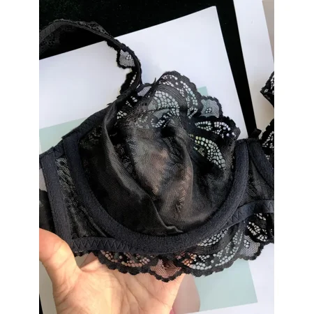 

Women‘s Ultra-thin Sexy Lace Matching Lingerie Set Semi-sheer Scallop Trim Bra & Sheer Bikini Panty Women‘s Lingerie & Underwear