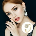 thumbnail image 3 of Fiudx Anillo de Diamantes, Elegante Diseño Giratorio, Joyería de Aleación Ajustable, Perfecto para Viajes, Bodas U Ocasiones Especiales, Regalo Ideal para Mujeres, Impresionante Accesorio de Moda., 3 of 5