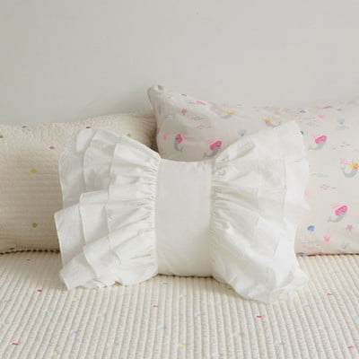 White lace pillows hotsell