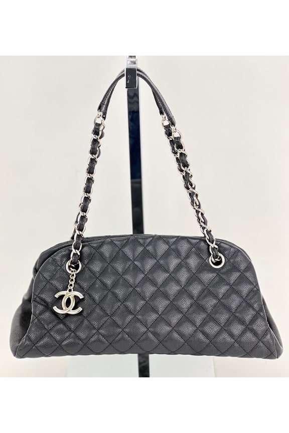 Pre-Owned CHANEL Just Mademoiselle Quilted Caviar Black Bowling Shoulder Bag