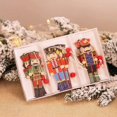thumbnail image 2 of 9 piezas de decoraciones navideñas, impresión creativa, encantador soldado de nogal, colgante de madera, impresión en color, accesorios para árboles de Navidad, 2 of 5