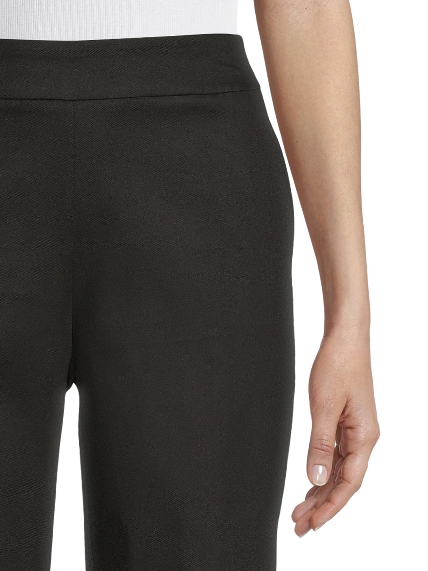 Time and Tru Women's Pull On Bermuda Shorts