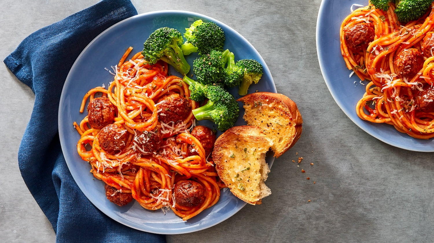 Spaghetti &amp; meatballs night*