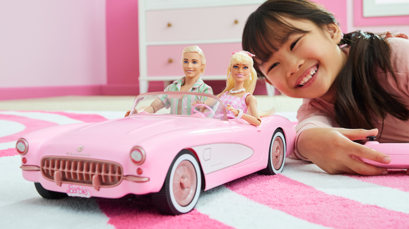  Barbie Doll and Vehicle : Toys & Games