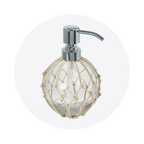 Coastal bathroom accents